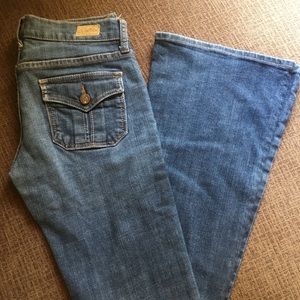 Boot cut jeans